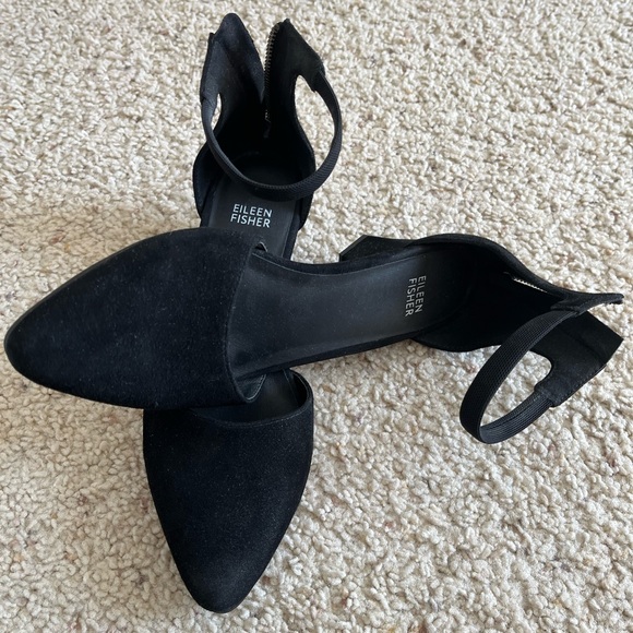Eileen Fisher Just D’Orsay pumps in black suede, size 9 - Picture 2 of 6